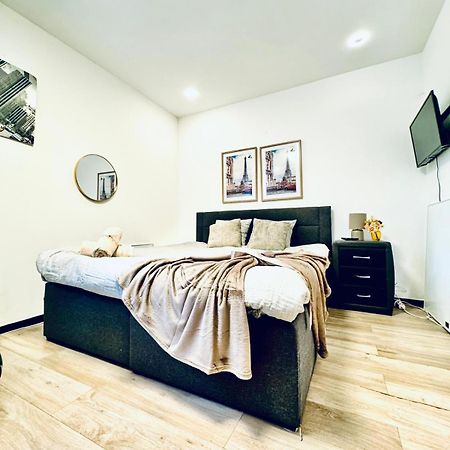 וינה Central King Studio - 10 Mins Walk From Downtown מראה חיצוני תמונה