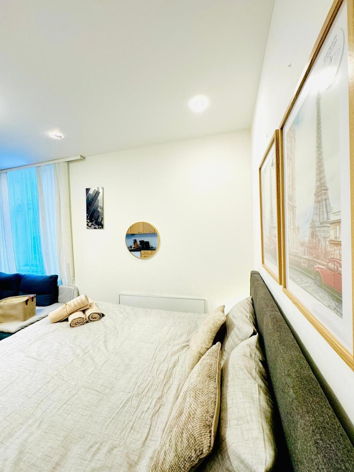 וינה Central King Studio - 10 Mins Walk From Downtown מראה חיצוני תמונה