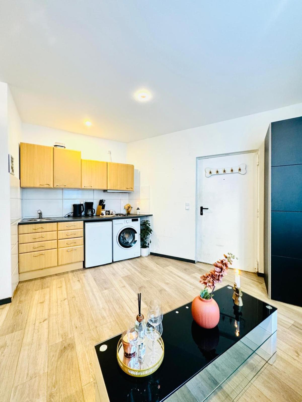 וינה Central King Studio - 10 Mins Walk From Downtown מראה חיצוני תמונה
